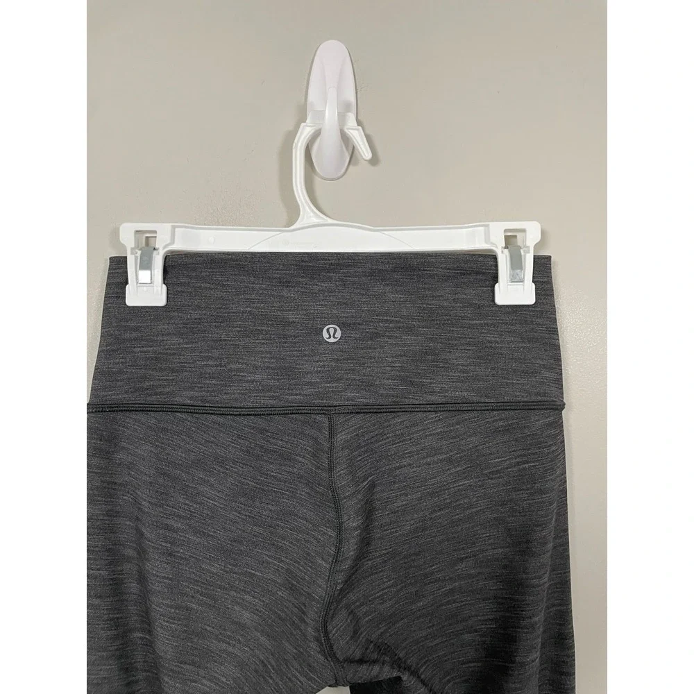Lululemon Wunder Under Hi-Rise‎ 7/8 Tight in Heathered Black Size 6 Athleisure